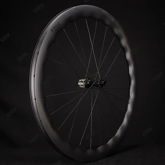 Roues de vélo de gravier ondulées en carbone 700C