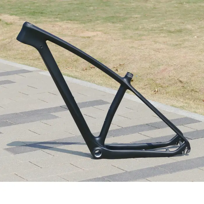 043 # Cadre de vélo de montagne tout carbone UD mat neuf