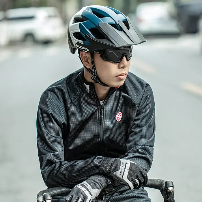 ROCKBROS casque de vélo respirant intégralement moulé
