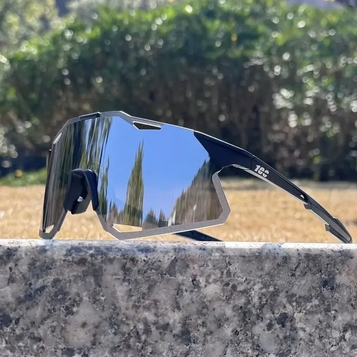 100 Lunettes de vélo ultra-légères, antidérapantes et confortables, lunettes de soleil pour le cycli