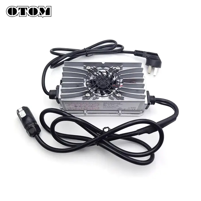OTOM Light Bee – chargeur de batterie de moto