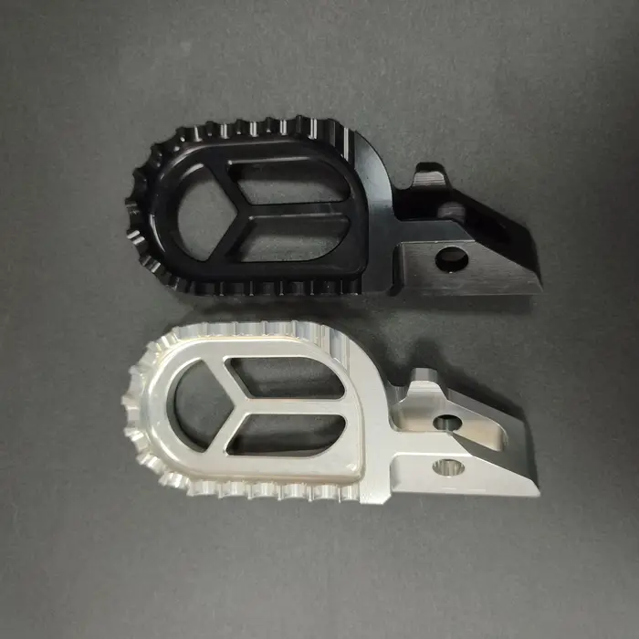 Repose-pieds pour moto électrique tout-terrain Sur-Ron Ultra Bee