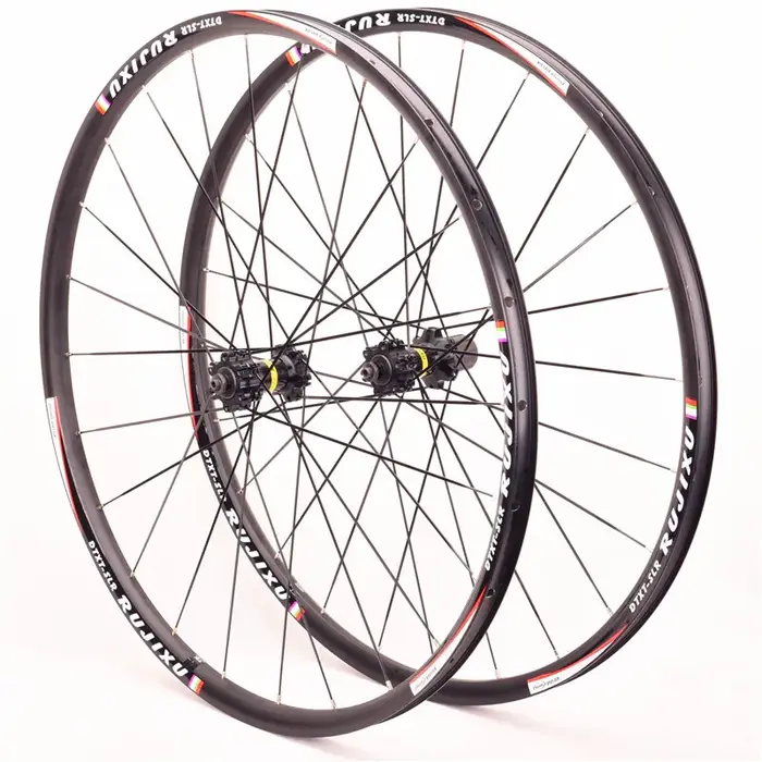 Paire de roues VTT super légères avec frein à disque
