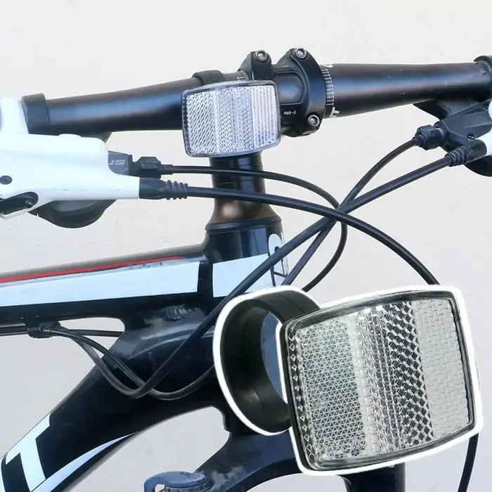Réflecteur arrière rouge pour vélo