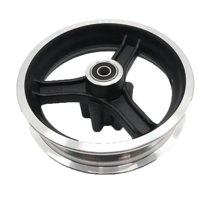 Trottinette électrique de 10 pouces avec jantes avant et mécanisme de frein à disque à six trous, durable