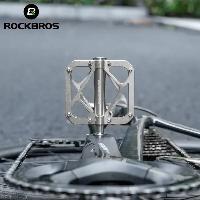 ROCKBROS Pédalier de vélo Ultraléger en Alliage de Titane Pédales Étanches et Scellées Anti-dérapantes avec Large Piste