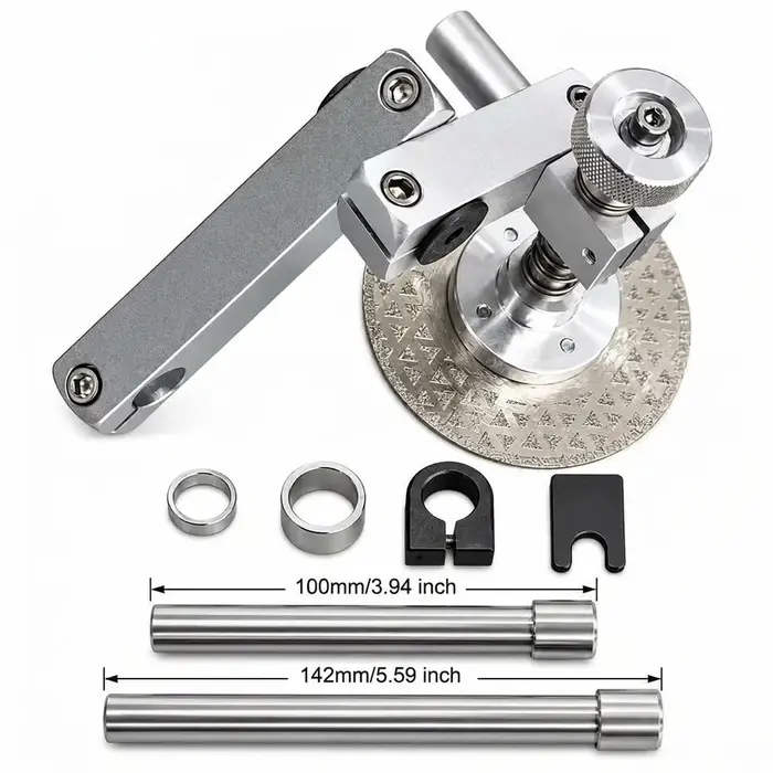 Outil d'alignement de frein de vélo avec système de pression réglable et adapté aux normes d'axe de 100 mm et 142 mm sur divers cadres