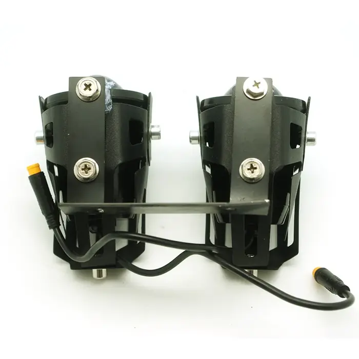 Remplacement de la lampe avant pour scooter électrique