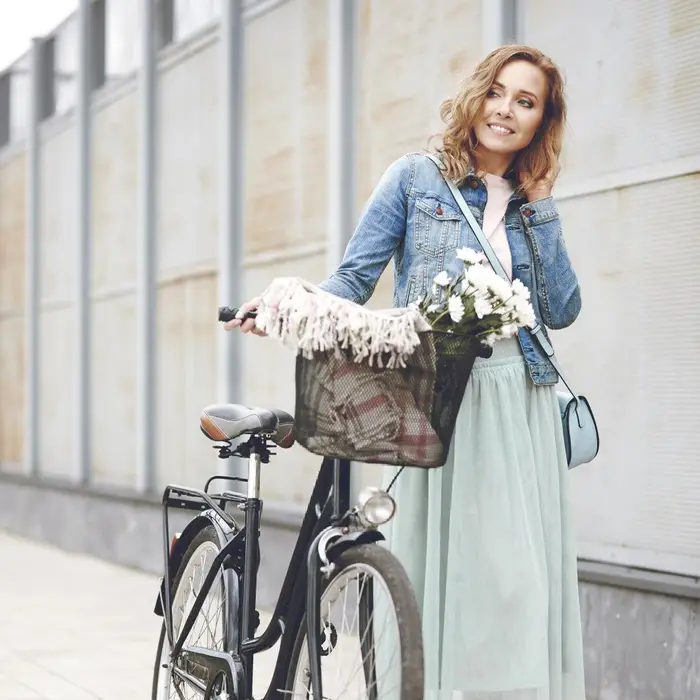 Panier avant de vélo avec crochet en fil métallique robuste