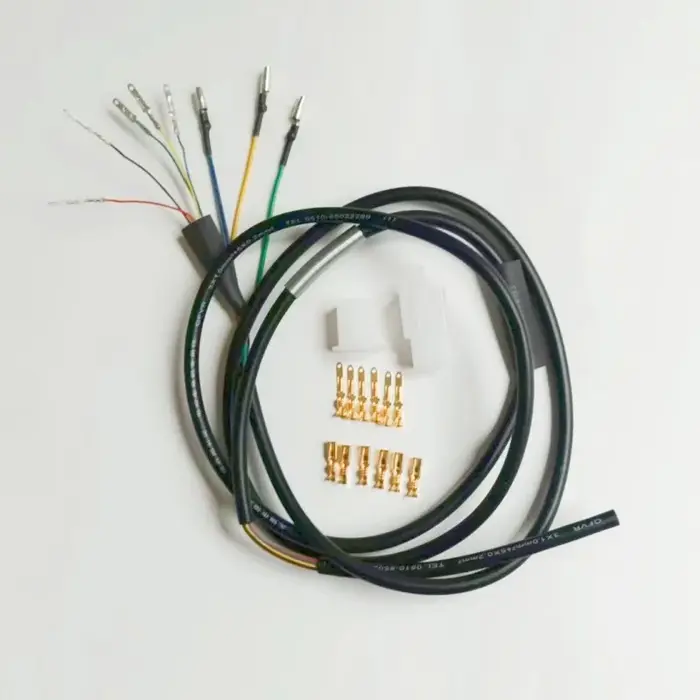 Fil de moteur de vélo électrique avec connecteur de balle