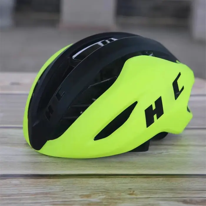 Casque de cyclisme sur route pour hommes et femmes