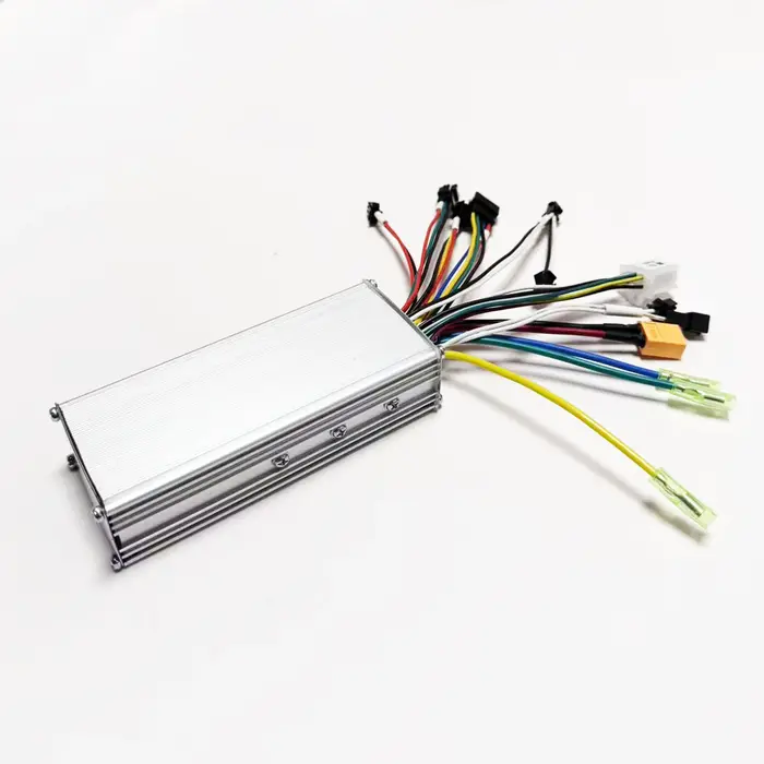 Contrôleur de moteur sans balais à onde sinusoïdale FOC 750-1000W 24V 36V 48V 25-30A pour vélo électrique