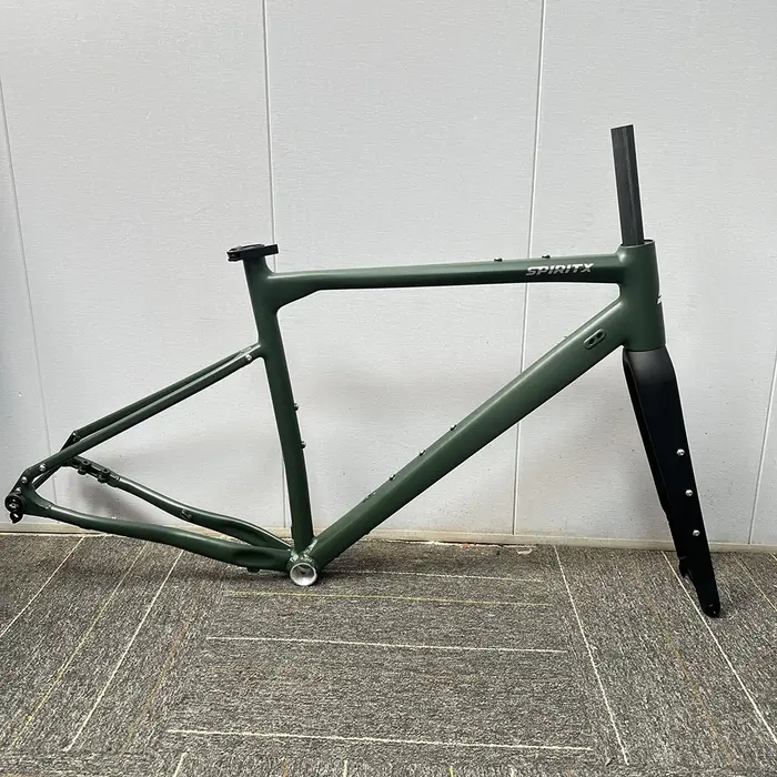 Cadre de vélo de route à axe traversant avec couleur de fourche avant en Fiber de carbone peut être personnalisé