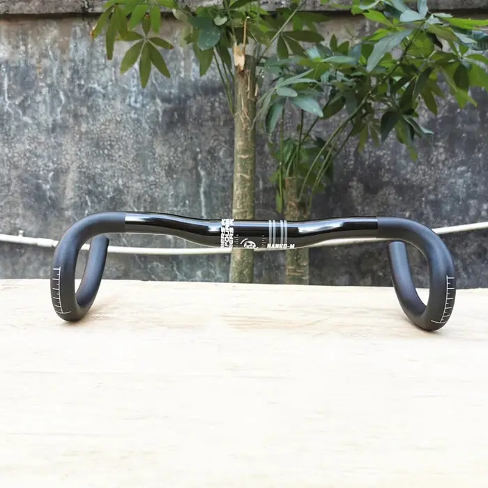 Guidon de vélo de route en aluminium