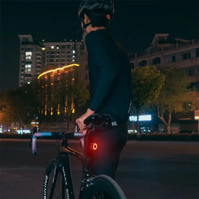 WEST BIKING – feu arrière de vélo Intelligent