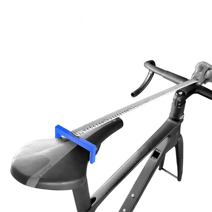 Outil de mesure de la hauteur de selle de vélo