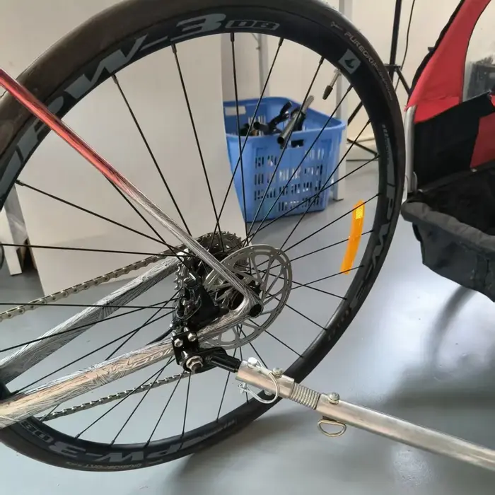 Attelage de remorque pour vélo