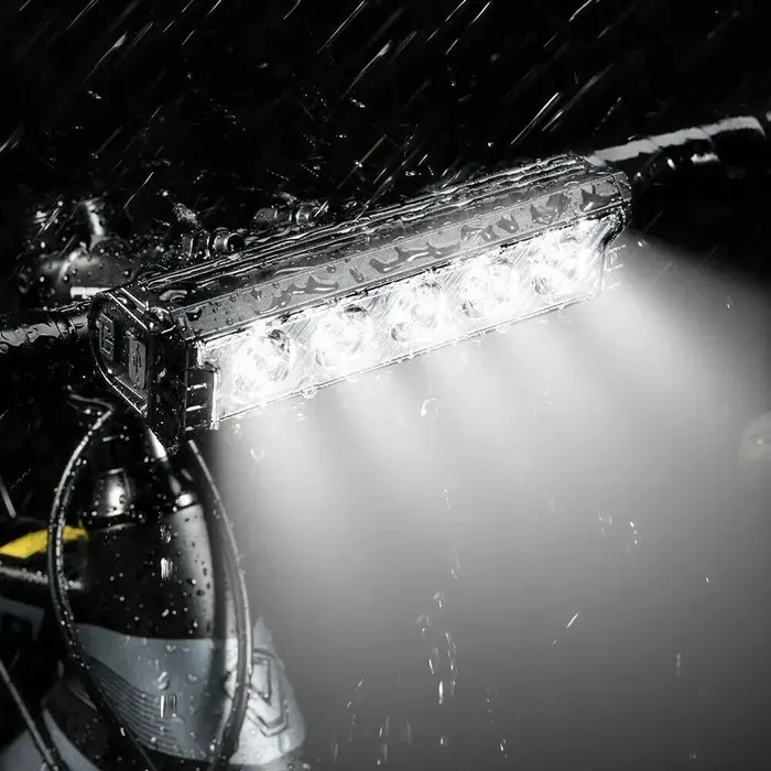 Kit de conversion de vélo électrique avec phare haute puissance rechargeable