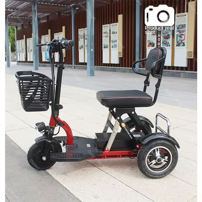 Trottinette de mobilité pliante légère à 3 roues de 10 pouces pour personnes âgées