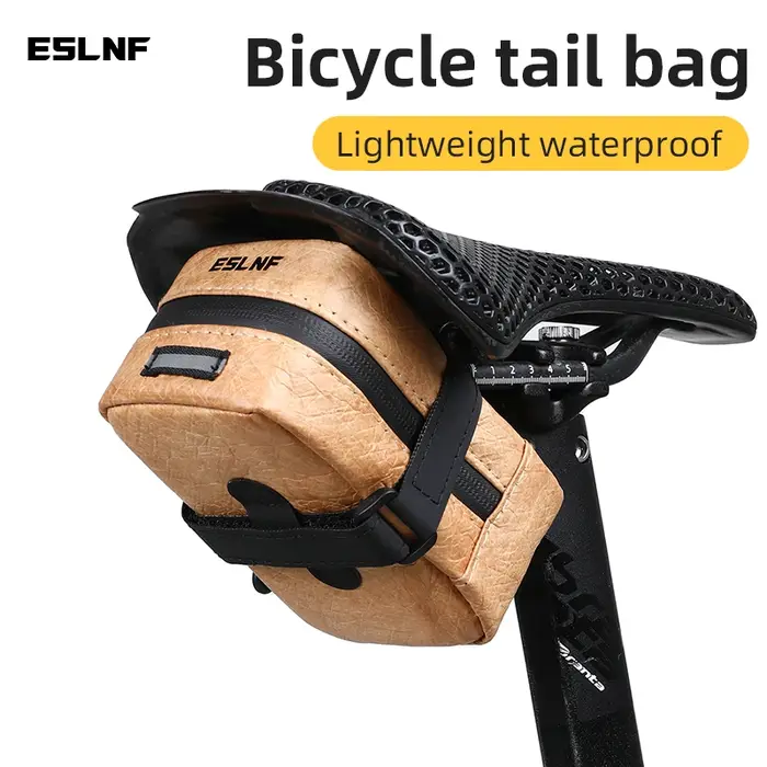 Sac à outils étanche sous le siège de vélo