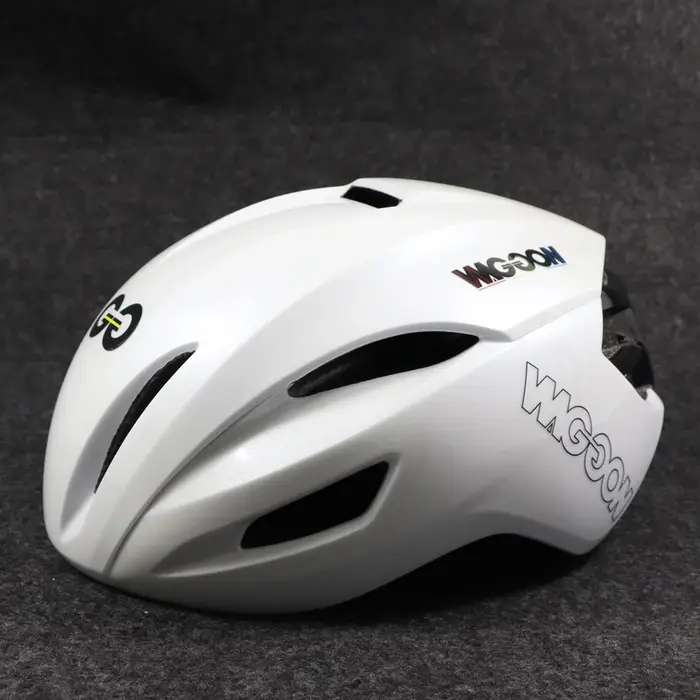 Casque de cyclisme ultraléger pour hommes et femmes, casque de vélo de route Aero, vtt, course en pl