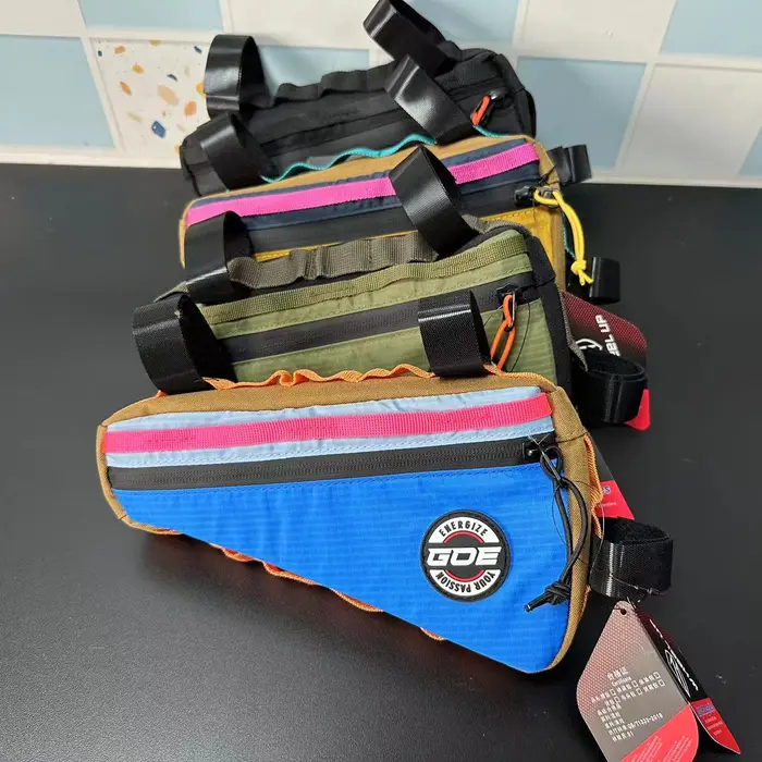 Sac triangulaire étanche pour vélo de montagne