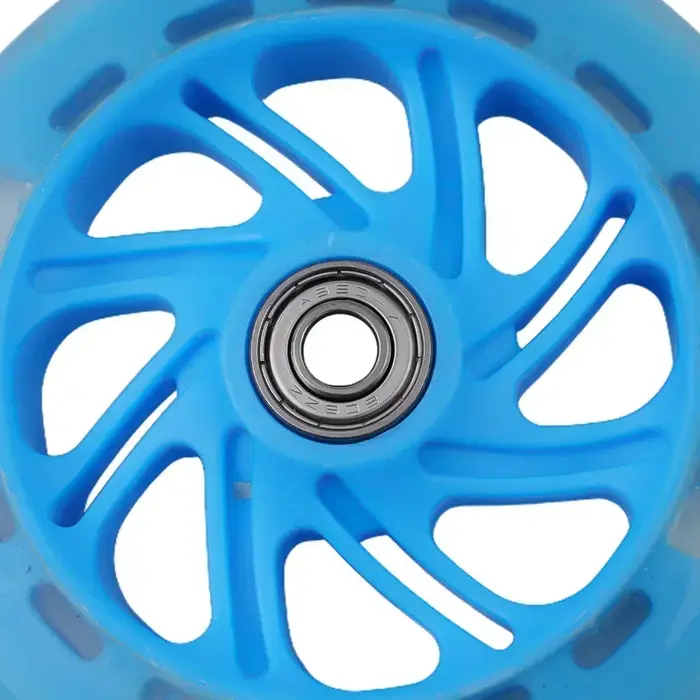 Roues de scooter électrique Flash LED 120mm en PU pour enfant avec éclairage dynamique et roulements haute performance pour remplacement sécurisé sur terrain privé