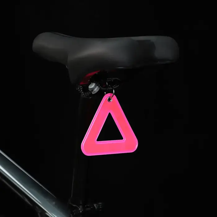 1 panneau triangulaire réfléchissant haute visibilité
