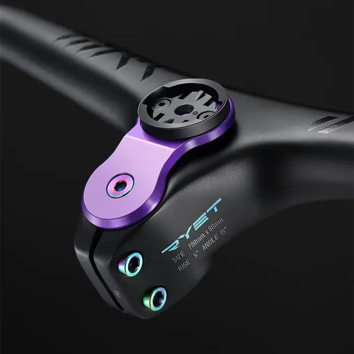 Capuchon supérieur de casque intégré avec 2