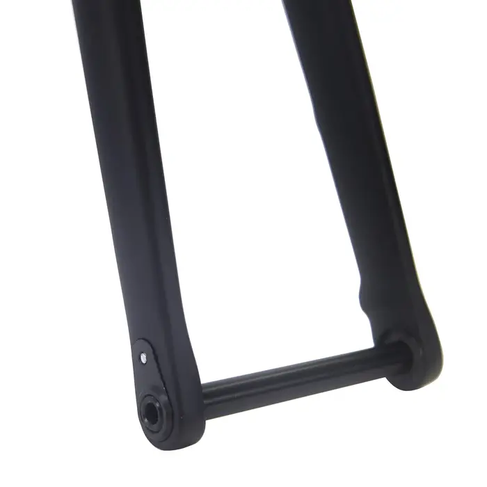 Fourche de vélo de route rigide en carbone
