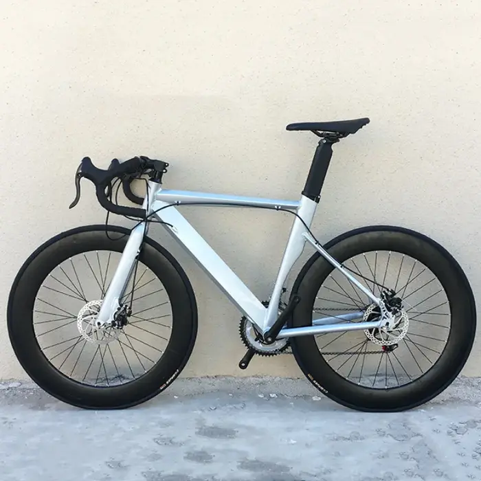 Vélo de route en alliage d'aluminium double frein à disque pour étudiants et adultes