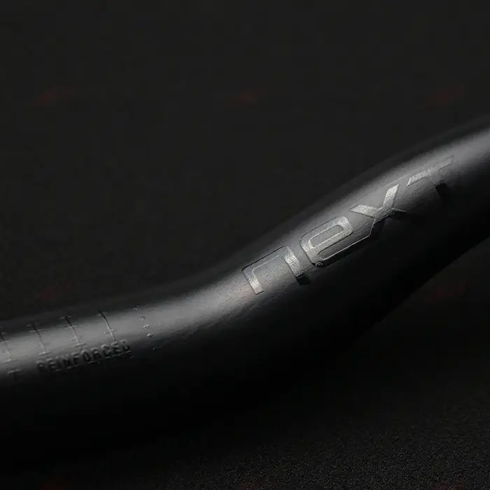 Race Face Next VTT peinture noire brillant Logo guidon entièrement en carbone