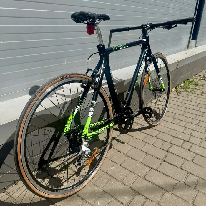Pneus de vélo de route 700C haute performance-60TPI résistant aux crevaisons et pliable noir/jaune