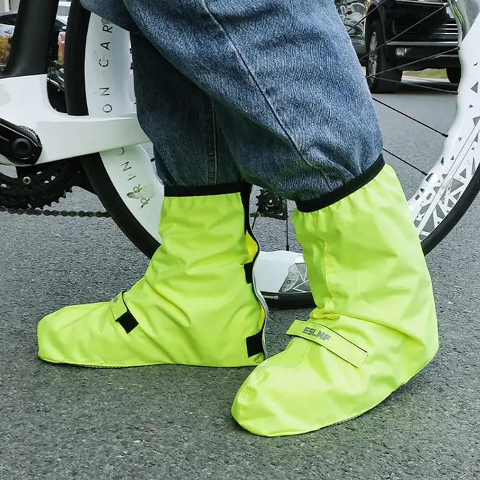 1 paire de couvre-chaussures de cyclisme épaissis, imperméables, coupe-vent, antidérapants, pour vél