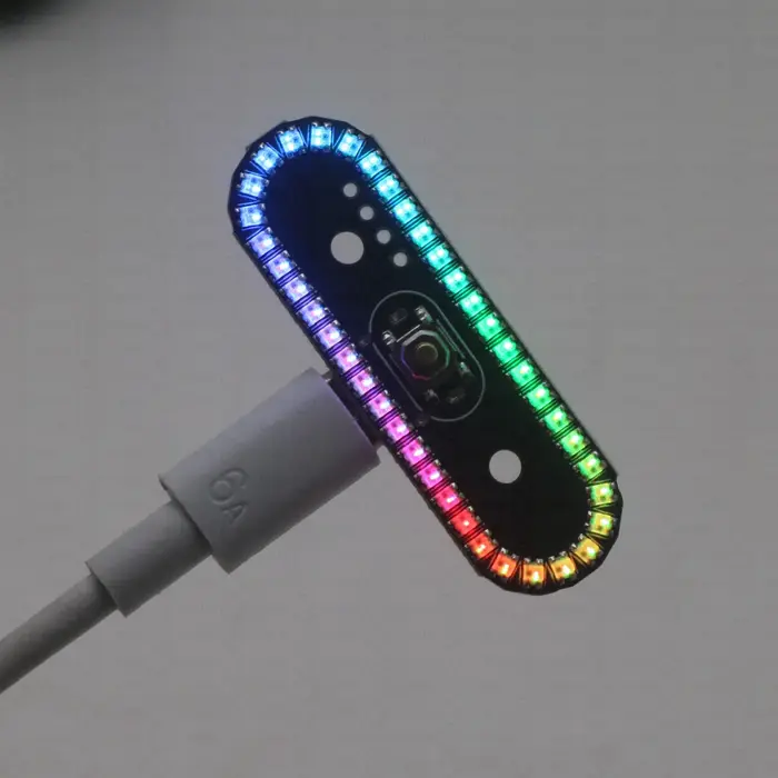 Feux arrière multicolores à effet dynamique, LED sans fil, clignotants, dégradés, respirants et rotatifs pour véhicules RC, avions et drones