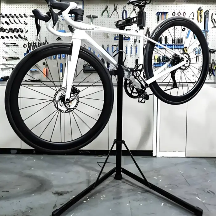 Support de réparation de vélo réglable avec pince