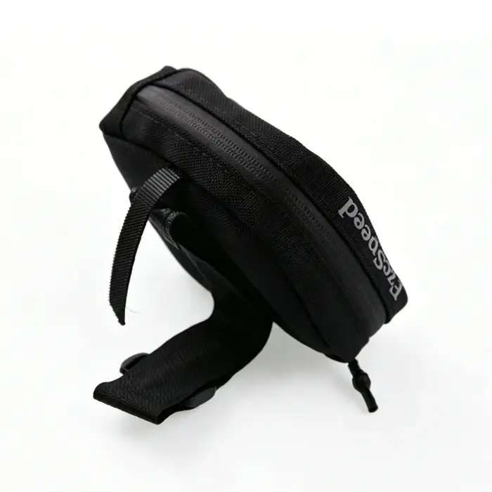 Sacoche de selle de vélo en polyester et PU compacte pour VTT et cyclisme urbain avec fixation universelle pour petits objets