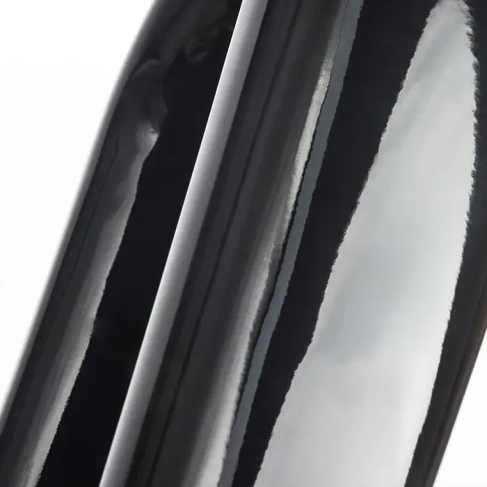 Fourche rigide entièrement en fibre de carbone 700C