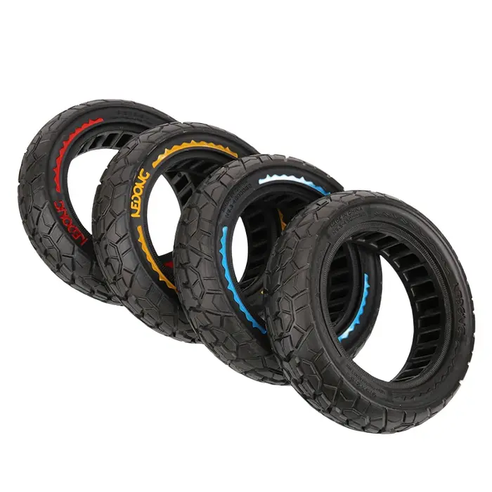 Pneus solides tout-terrain 9