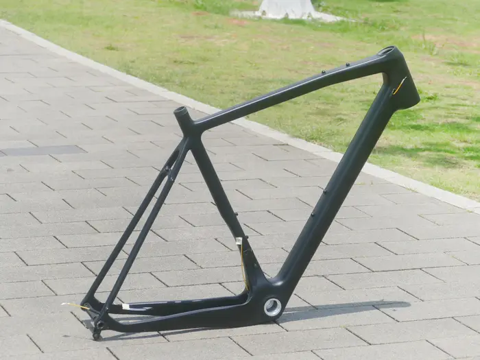 Cadre FE-02 uniquement : cadre de gravier à montage plat pour vélo de gravier mat UD entièrement en
