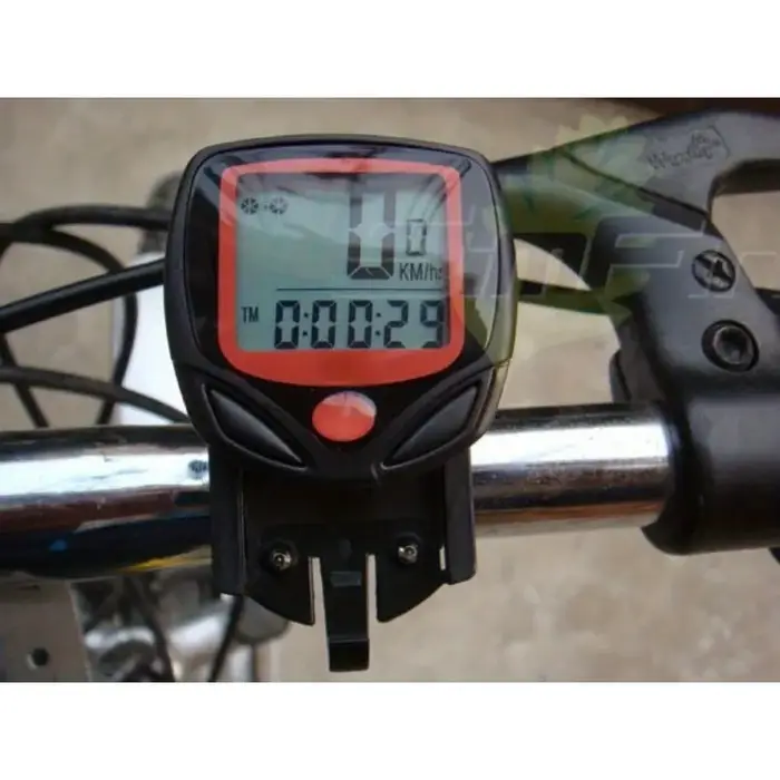 Améliorez vos performances cyclistes avec un compteur de vitesse et un odomètre pour vélo !