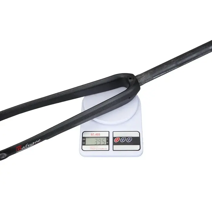 Fourche de vélo tout carbone à freinage direct