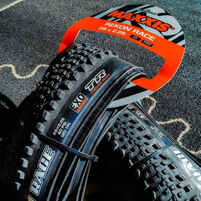 MAXXIS-VTT sans chambre à air REKON RACE EXO TR(M355RU), 29x25/2, 35
