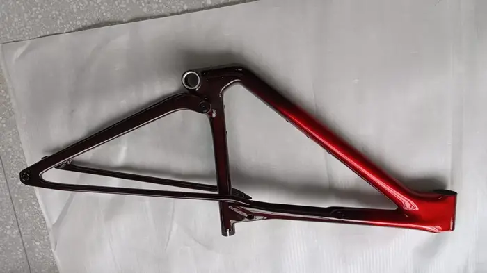 Cadre de vélo de montagne VTT HMC T1100 entièrement en fibre de carbone