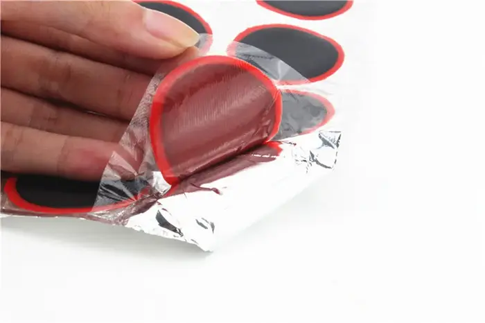 Kit de réparation de pneus crevés pour vélo