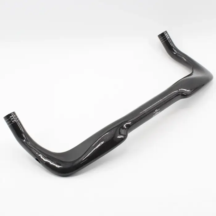 Nouveau guidon de vélo de route en carbone 3K