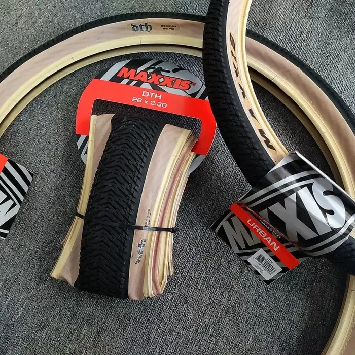 Pneu de vélo rétro Maxxis DTH 26*2.3/2.15
