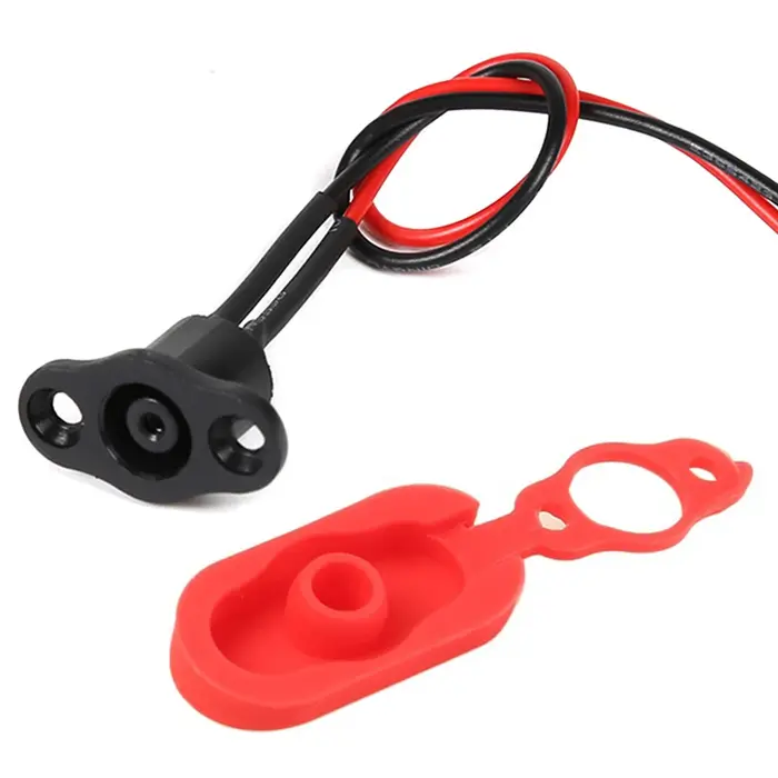 Câble de charge pour trottinette électrique + ensemble de couvercles de prise
