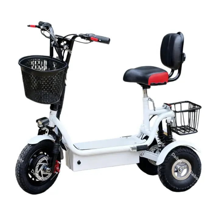 Scooter électrique pliable à 3 roues pour adultes