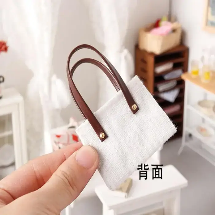 Faire semblant de jouer à des jouets ; Mini sac en toile de simulation pour maison de poupée ; Accessoires de tenue